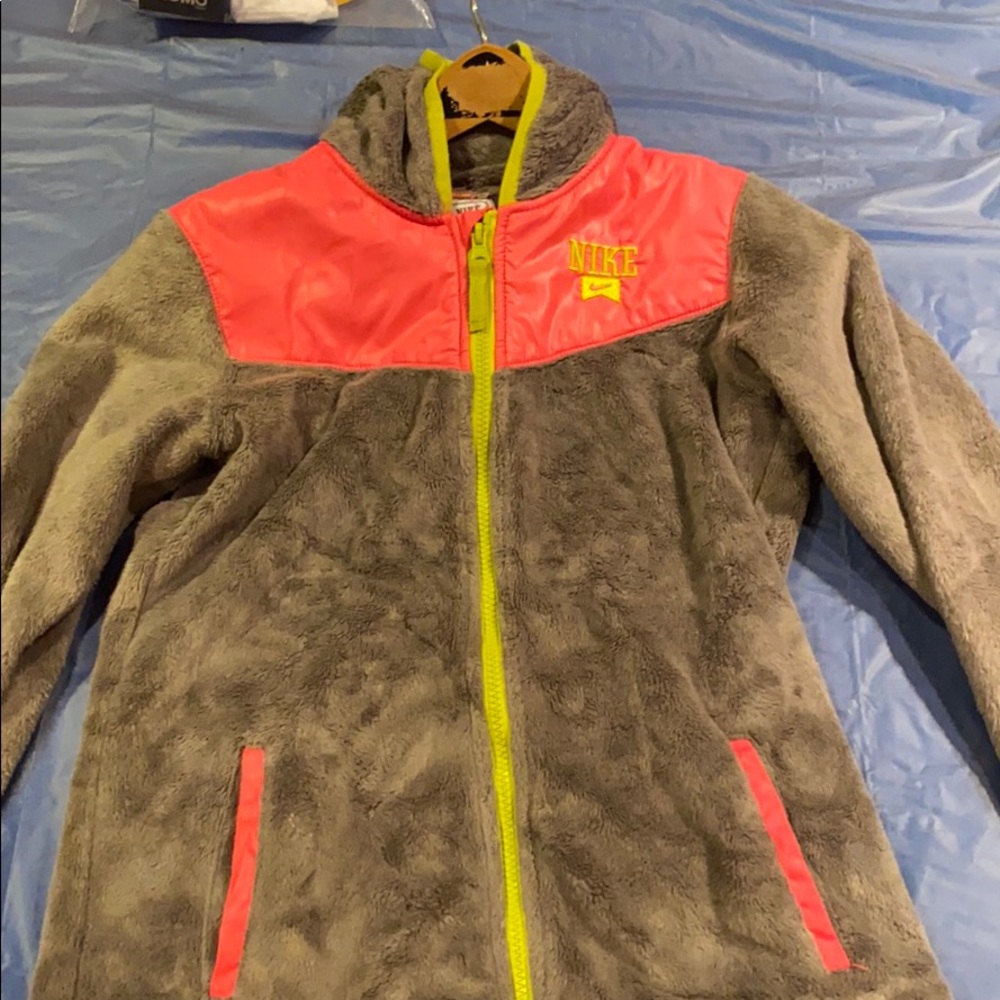 girls large, Nike hooded zip up